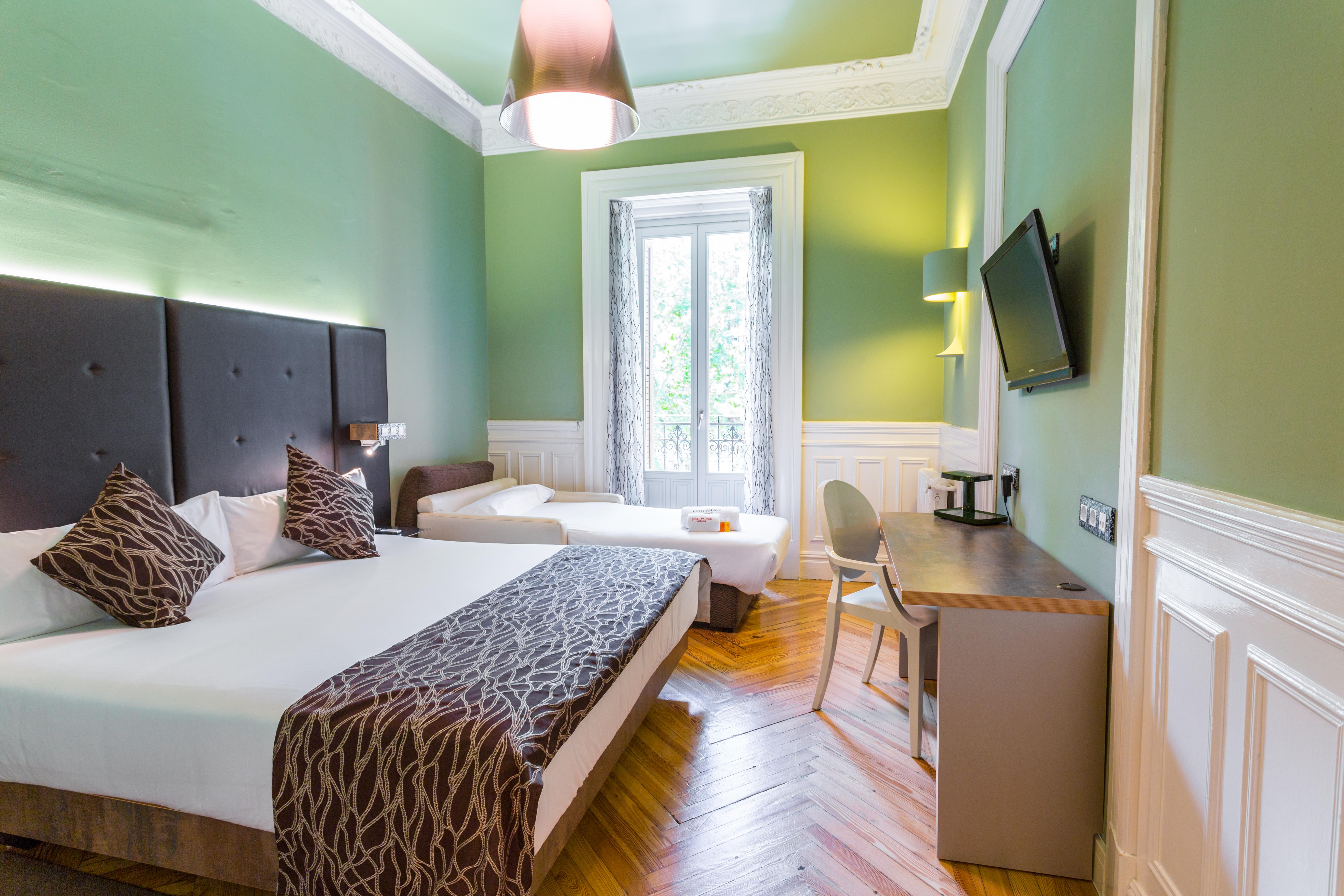 Petit Palace Lealtad Plaza Madrid Dış mekan fotoğraf