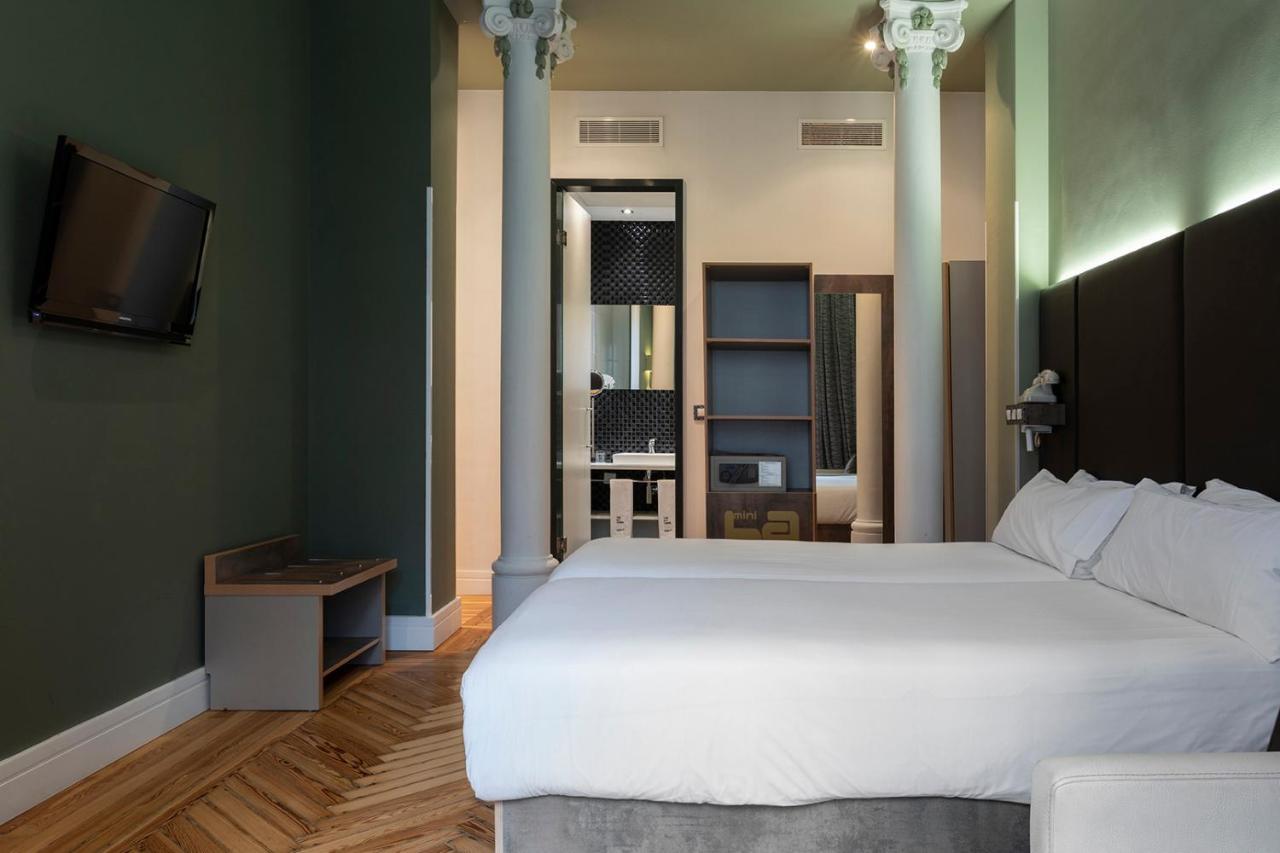 Petit Palace Lealtad Plaza Madrid Dış mekan fotoğraf