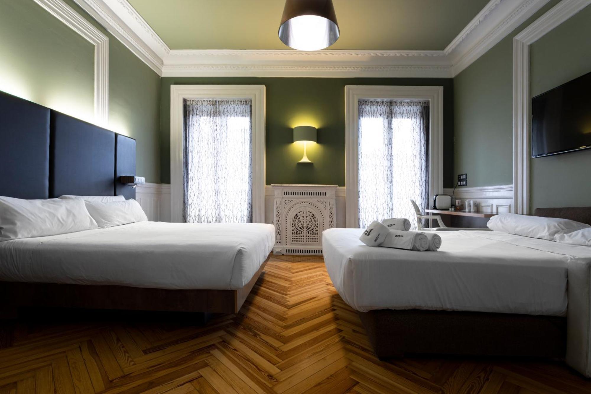 Petit Palace Lealtad Plaza Madrid Dış mekan fotoğraf