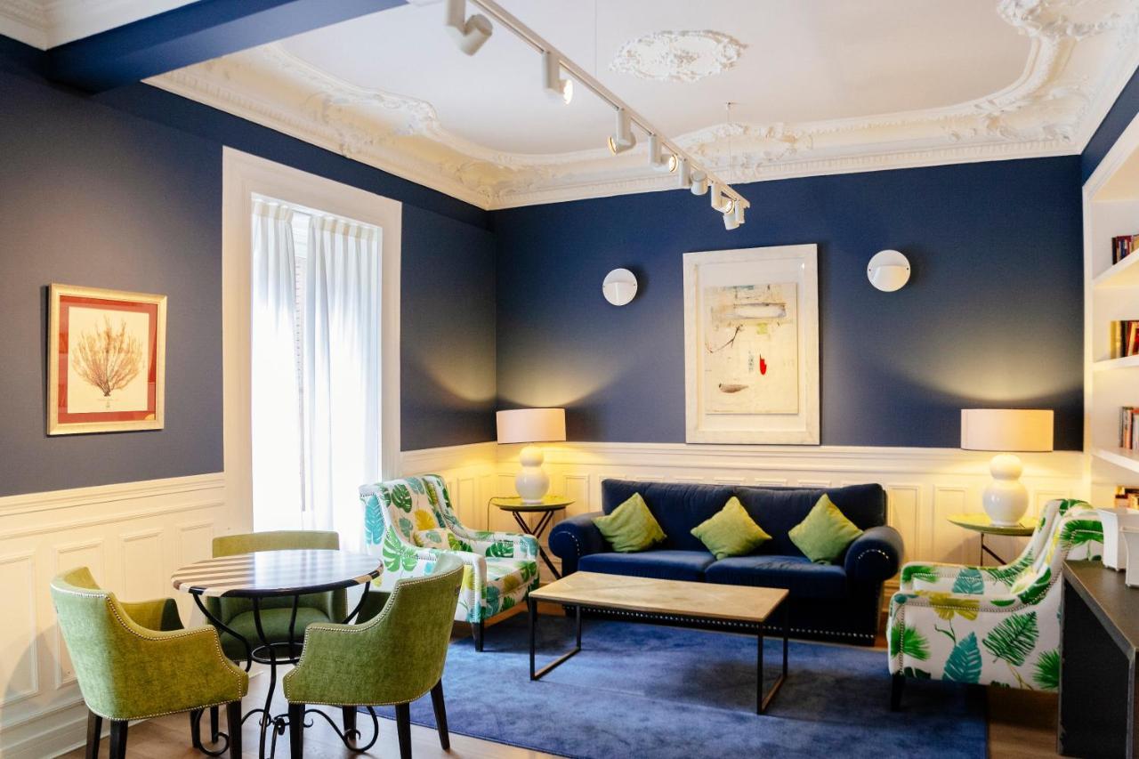 Petit Palace Lealtad Plaza Madrid Dış mekan fotoğraf